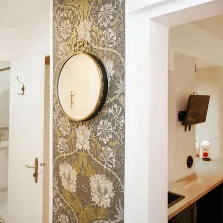 6p Grands Boulevards Drouot - Flat-guest Appartamento